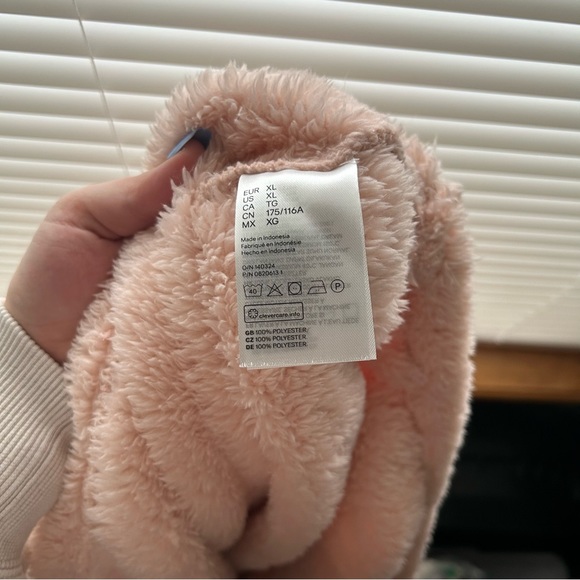 Women’s H&M Half-zip Teddy Fleece Sweatshirt - Picture 4 of 4